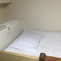Yamate Rest House - Hostel, Caters to Men