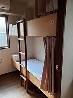 Yamate Rest House - Hostel, Caters to Men