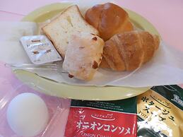 Nishikawaguchi Station Hotel Stay Lounge