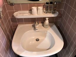Nishikawaguchi Station Hotel Stay Lounge