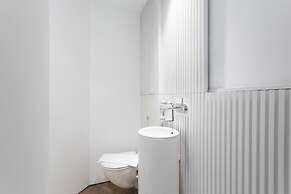 Oxford Circus Apartments