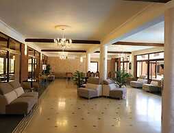Laghi Room Only