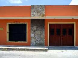 Tranquil Tropical Oasis in the Historic Center
