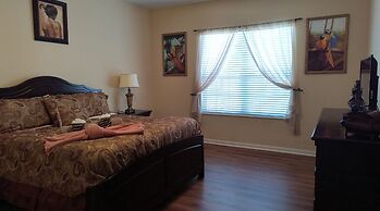 Executive 3 Br Villa @Universal / Vista Cay/Conv.Center