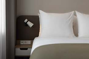 Holiday Inn Eindhoven Airport by IHG