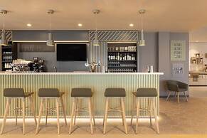 Holiday Inn Eindhoven Airport by IHG