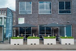 Holiday Inn Eindhoven Airport by IHG