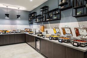 Holiday Inn Express Boston South - Quincy by IHG