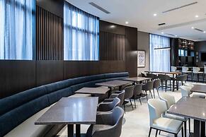 Holiday Inn Express Boston South - Quincy by IHG