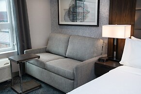 Holiday Inn Express Boston South - Quincy by IHG