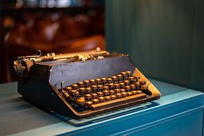 Hotel Indigo Heilong Lake by IHG