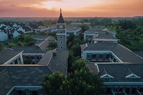 Hotel Indigo Heilong Lake by IHG
