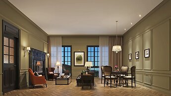 Hotel Indigo Heilong Lake by IHG