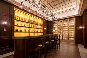 Hotel Indigo Heilong Lake by IHG