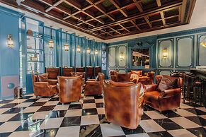 Hotel Indigo Heilong Lake by IHG