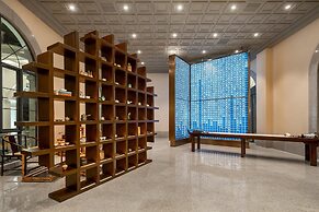 Hotel Indigo Heilong Lake by IHG