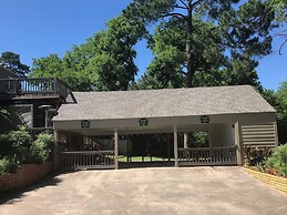The Oaks Bed and Breakfast
