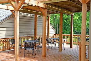 The Oaks Bed and Breakfast