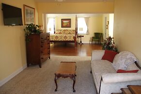 The Oaks Bed and Breakfast