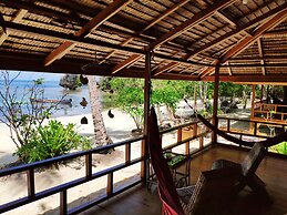 Harmony Bay Resort and Dive Center