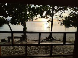 Harmony Bay Resort and Dive Center