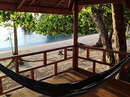 Harmony Bay Resort and Dive Center