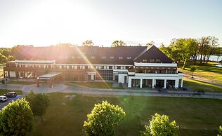 Natural Hotel