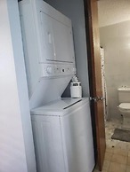 Breezy Beachfront apt. View of Paradise