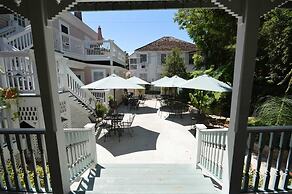 The Kenwood Inn