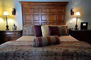 The Kenwood Inn