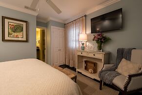 The Kenwood Inn