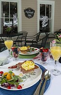 The Kenwood Inn