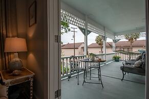The Kenwood Inn