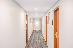 Collection O 7 Hotel Melawai