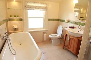 Lilac Rose Boutique Bed and Breakfast