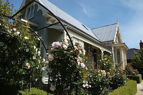 Lilac Rose Boutique Bed and Breakfast