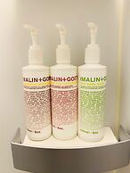 Cafe Minimal Hotel Our Our - Hostel