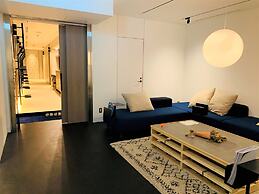 Cafe Minimal Hotel Our Our - Hostel