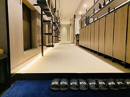 Cafe Minimal Hotel Our Our - Hostel