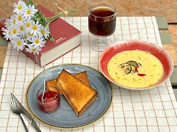 Cafe Minimal Hotel Our Our - Hostel