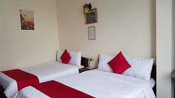 Bukchon Da Lat Hotel