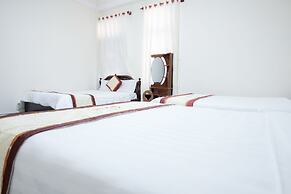 Bukchon Da Lat Hotel