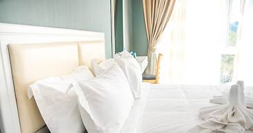 Scarlet Sails Resort