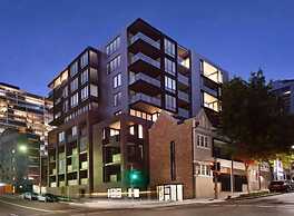 Brand New Lux Water View 3bd with Parking