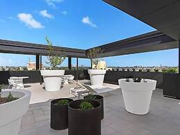 Brand New Lux Water View 3bd with Parking