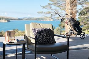 Modern Coastal Home & Award-winning Golf