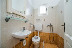 Ancient Thera Apartments