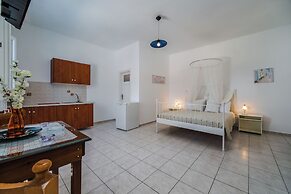 Ancient Thera Apartments