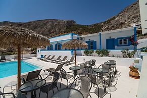 Ancient Thera Apartments