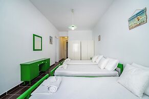 Ancient Thera Apartments